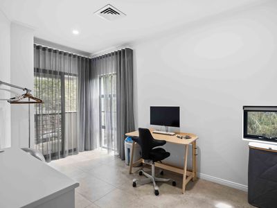 1 / 132 Royal Street, East Perth