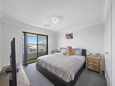 35  Talana Hill Dr, Edmondson Park