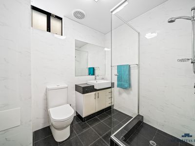 10 Tindal Avenue, Yangebup