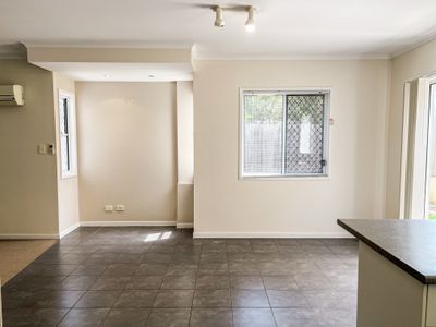 Unit 1 / 16 Green Street, Booval