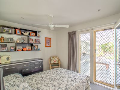 679 Boat Harbour Drive, Urangan