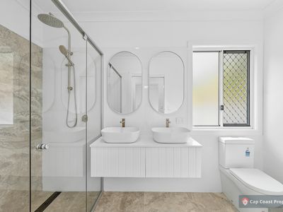 6 Palm Court, Meikleville Hill
