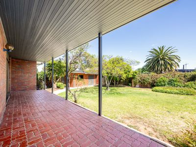 6 Ballinger Court, Shepparton