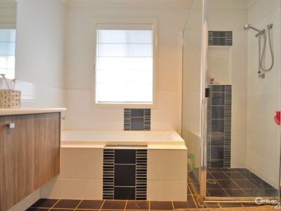 2 Javea Close, Dubbo