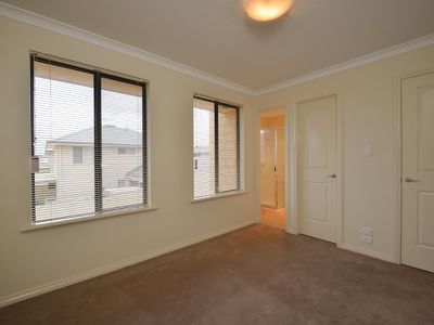 28 / 396 Hay Street, Kalgoorlie