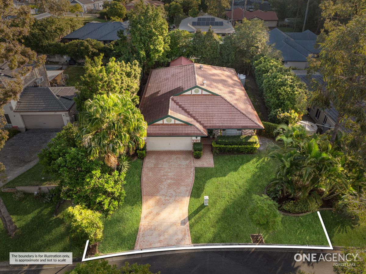 16 Toorak Place, Forest Lake