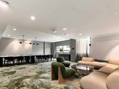 325 / 1 Freshwater Place, Southbank