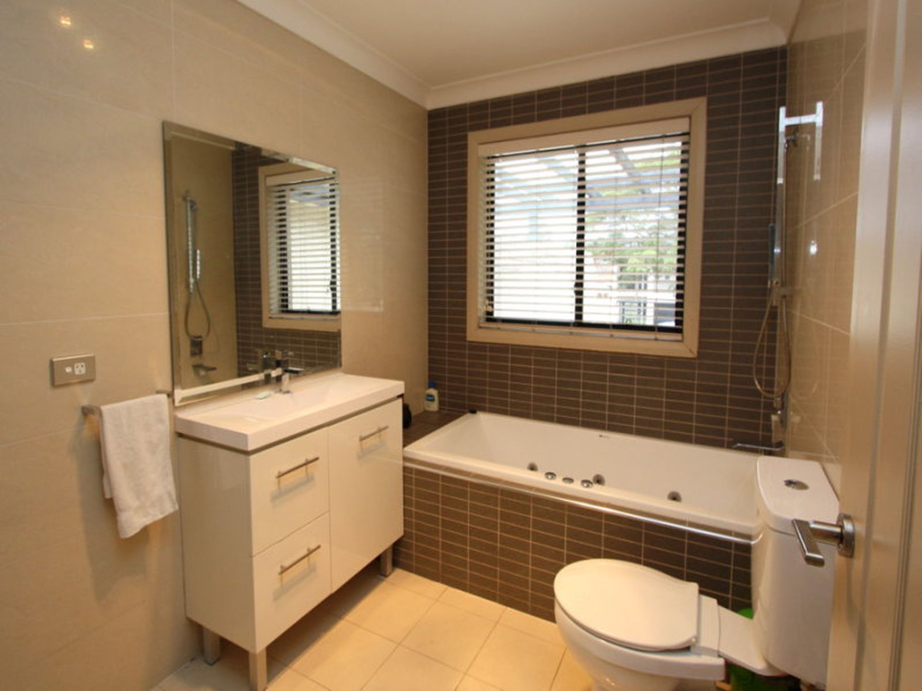 7 Heath Street, Punchbowl