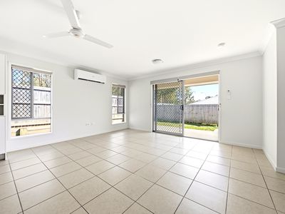1 / 73 Magpie Crescent, Redbank Plains