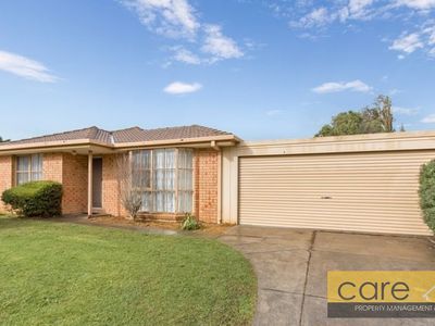 10 Mirranda Gardens, Hampton Park