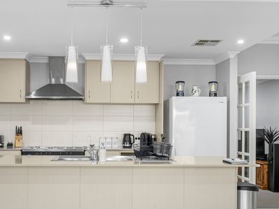 190 CLYDE AVENUE, Baldivis