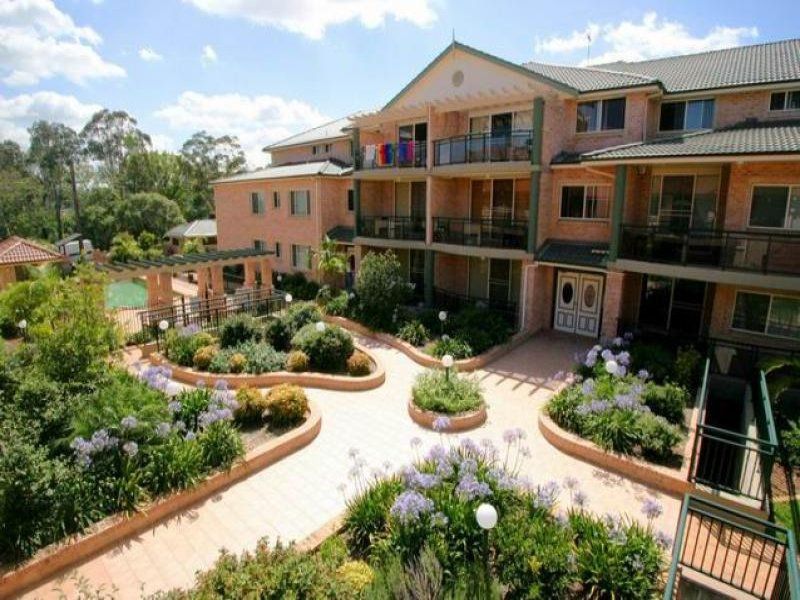 23 / 1 Cheriton Avenue, Castle Hill
