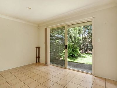 1 / 34 Bushlands Drive, Noosaville