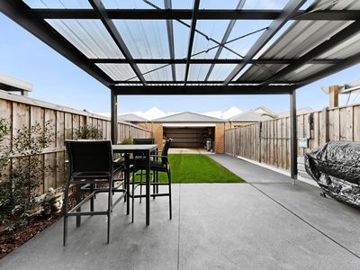 25 Mortdale Lane, Clyde North