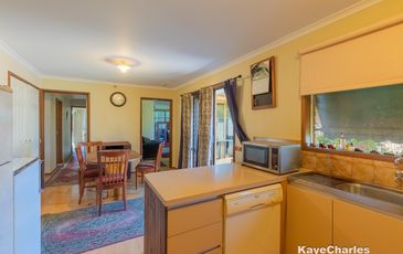 11 Sylvia Road, Beaconsfield