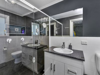 11426 Southern Ports Highway, Millicent