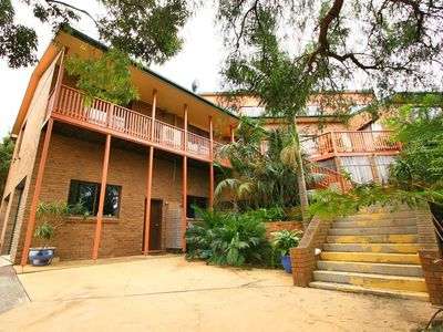 15 Earl Court, Berkeley