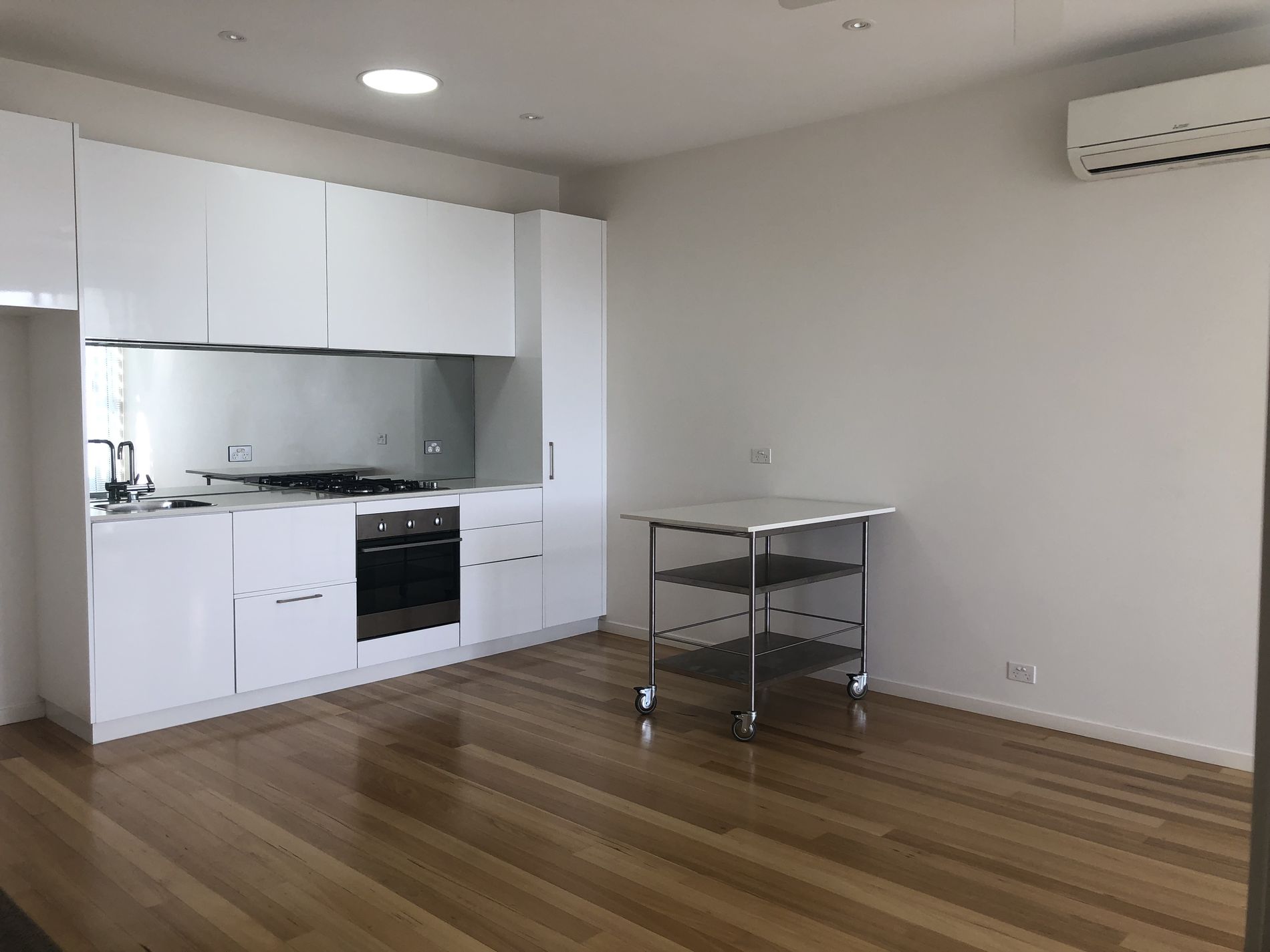 9b Collins Street, Geelong West