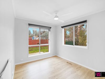 8 Hazel Street, Oaks Estate