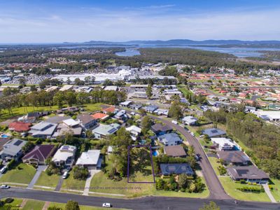 6 Anglers Avenue, Forster