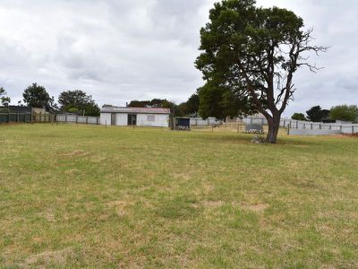 39 Ruff Rock Road, Millicent