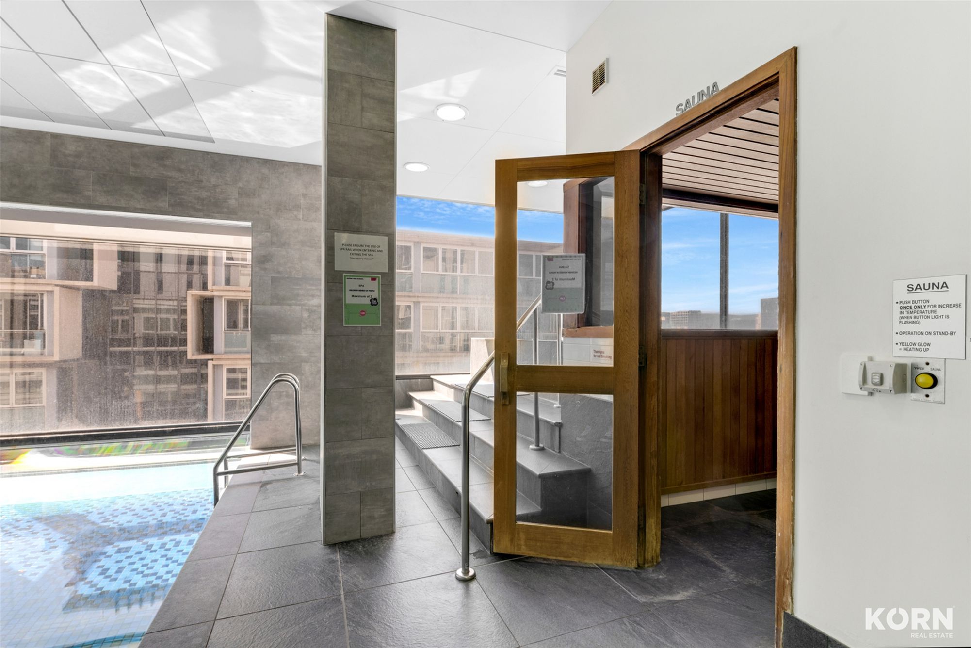 608 / 10 Balfours Way, Adelaide