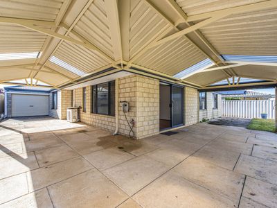 15 Sainte Maxime Avenue, Port Kennedy