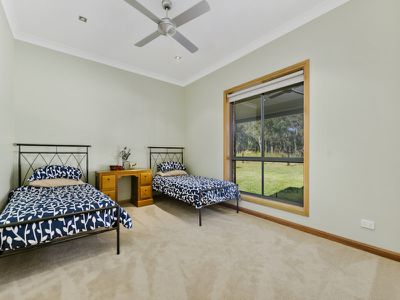 75 Kangaroo Road, Tahmoor