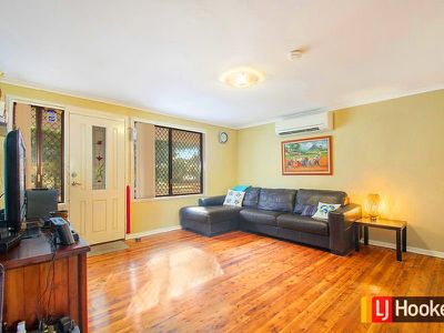 15 Adelphi Crescent, Doonside