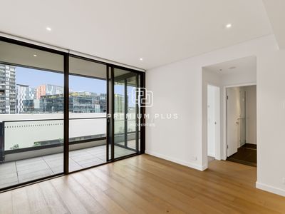 1008 / 83 Harbour Street, Haymarket