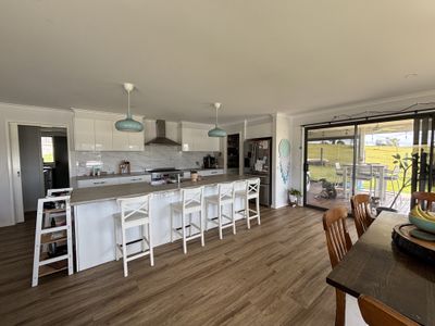 7 Hakea Court, Mallacoota