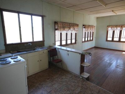 47 ANNE STREET, Charters Towers City