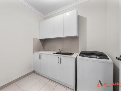 3 Harlequin Walk, Epping