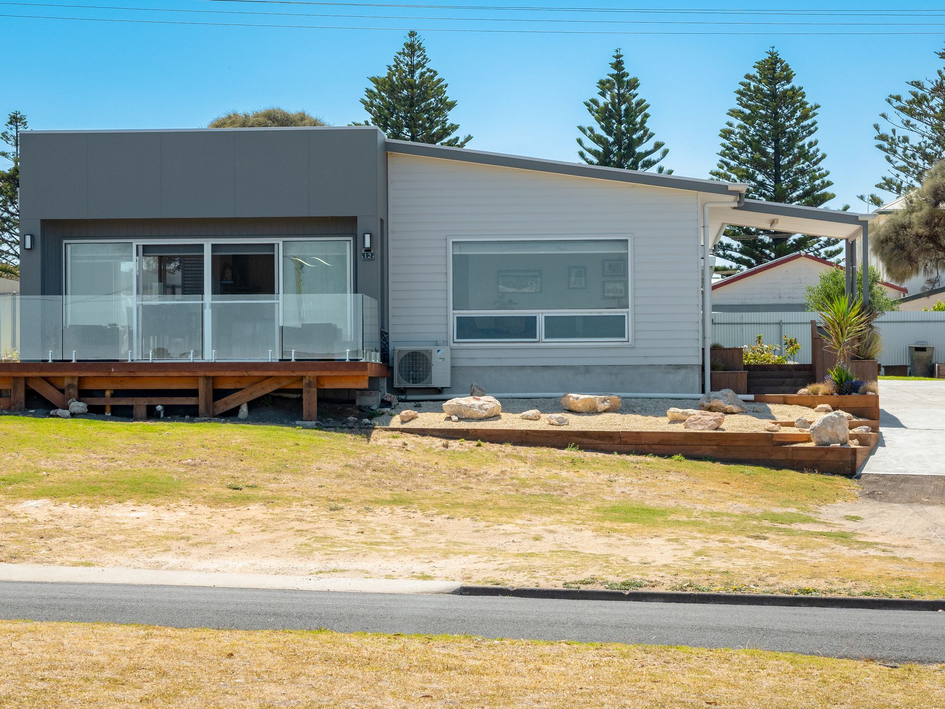 12 Chambers Street , Beachport