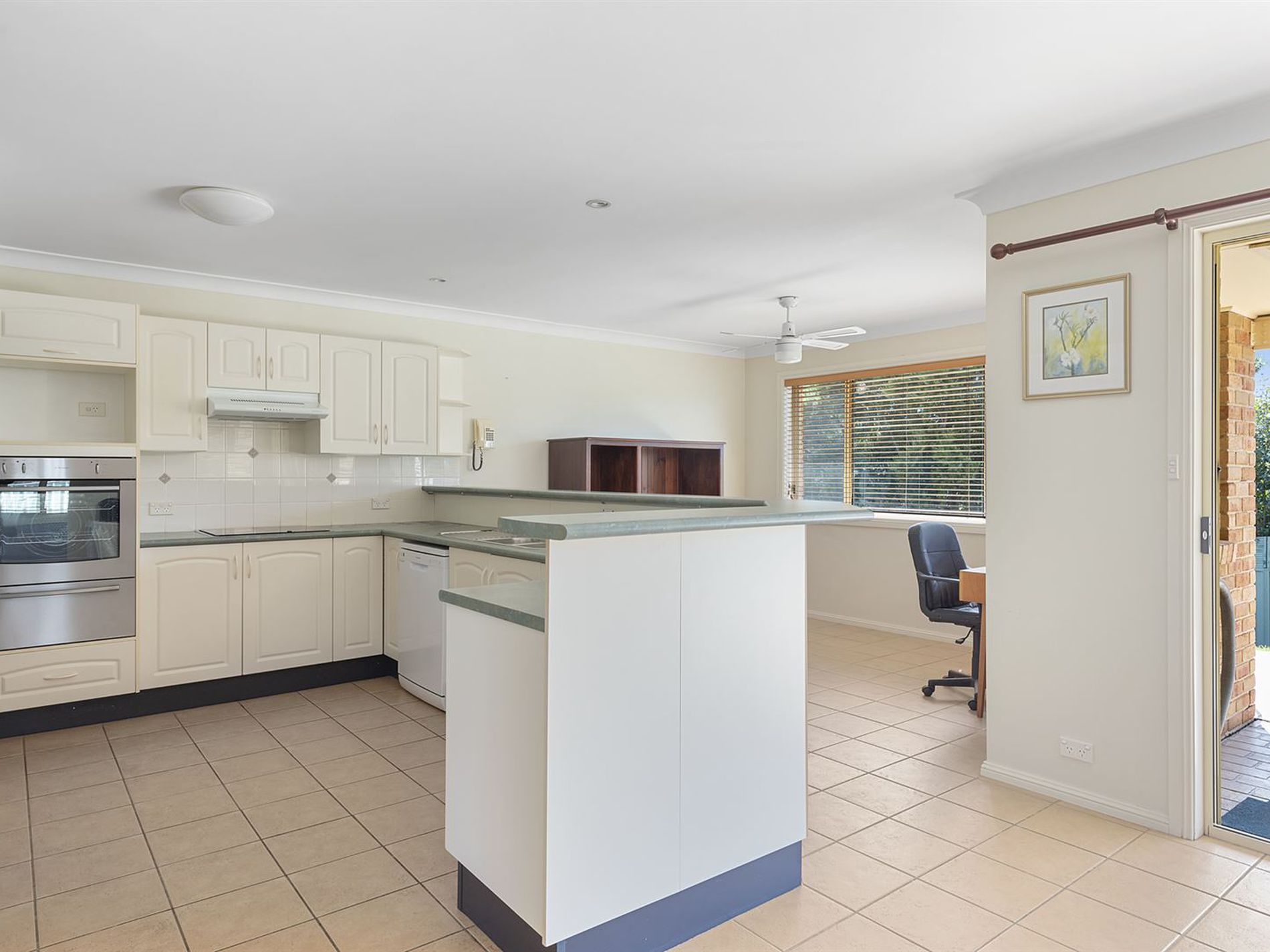 6 Scribbly Gum Crescent, Ulladulla