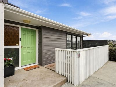 1/96 Alton Avenue, Hillcrest