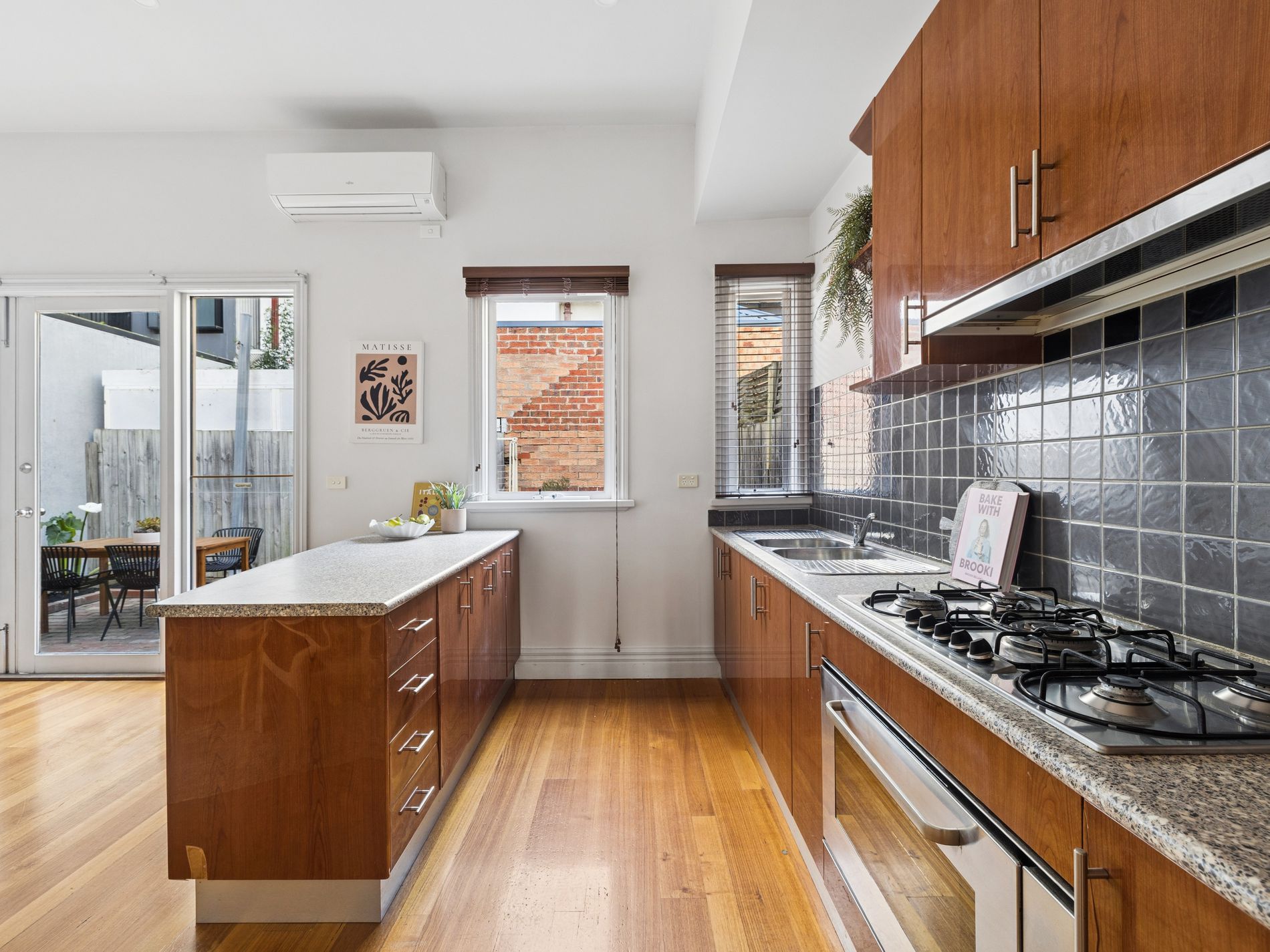 23 Victoria Street, Footscray