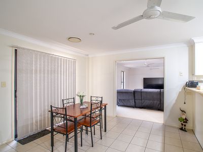 11 Gail Street, River Heads