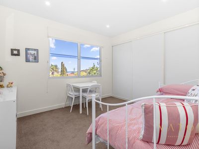 42b Bayview Crescent, Black Rock