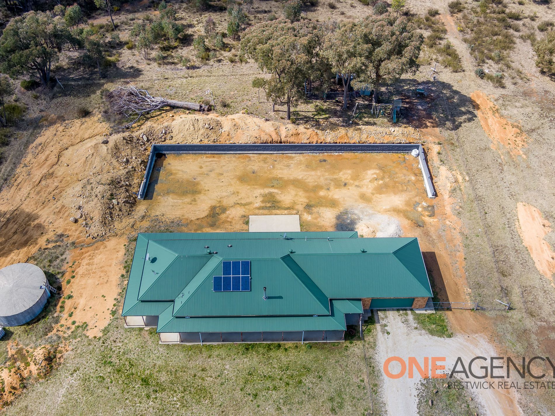 112 James White Drive, Fosters Valley