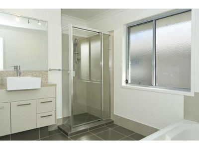 74 Moorindil Street, Tewantin