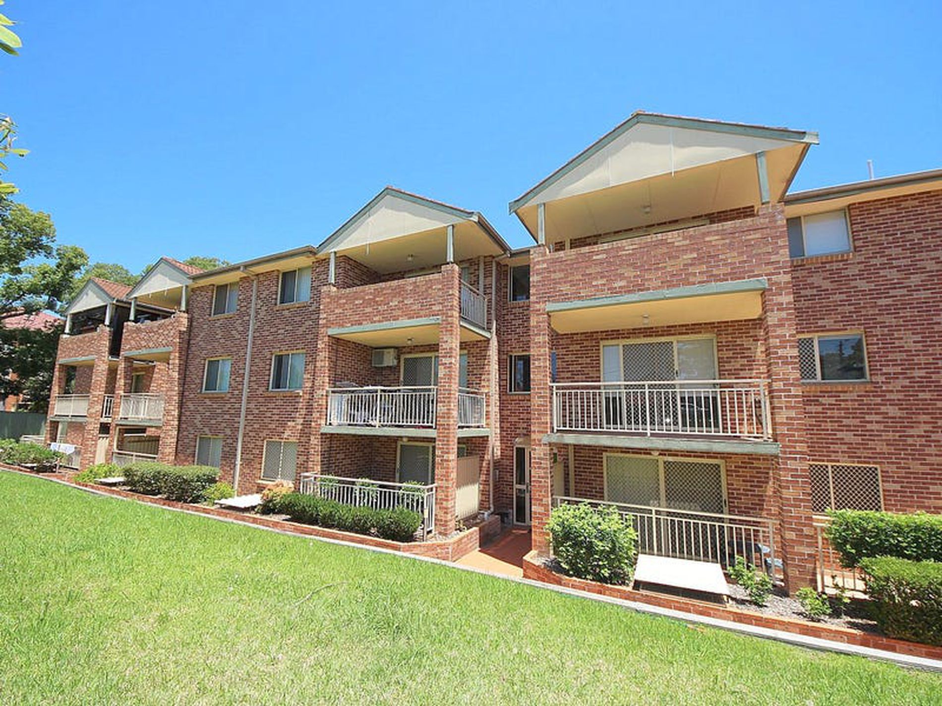 24 / 274-282 Stacey Street, Bankstown