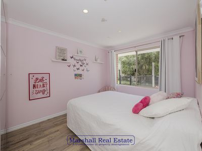 28 Newgain Cres, Carramar