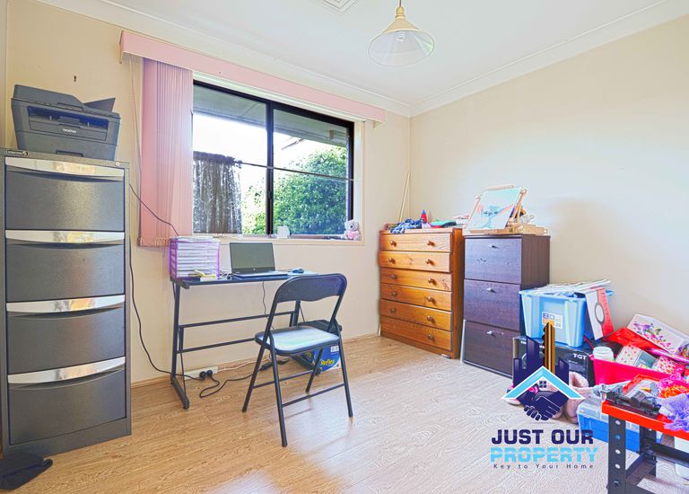 10 Mapleleaf Drive, Padstow