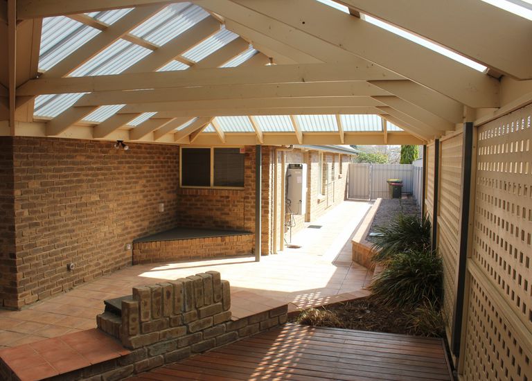 2 Phyllis Court, Trott Park