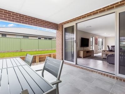 9 Iluka Crescent, Narrawallee