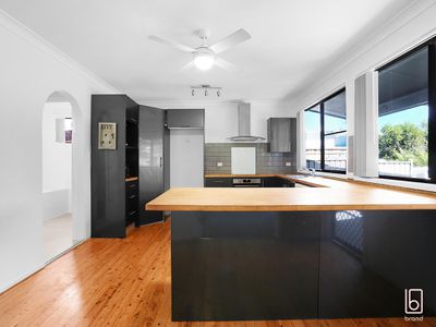 23 Queens Rd, Lake Munmorah