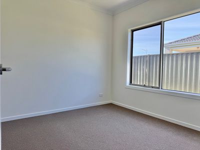 18 Ardisia Way, Manor Lakes