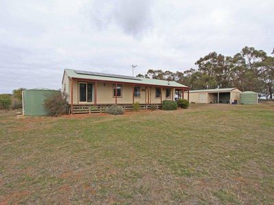 2125 Elmore-Raywood Road, Kamarooka