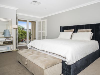 38B Ullapool Road, Mount Pleasant
